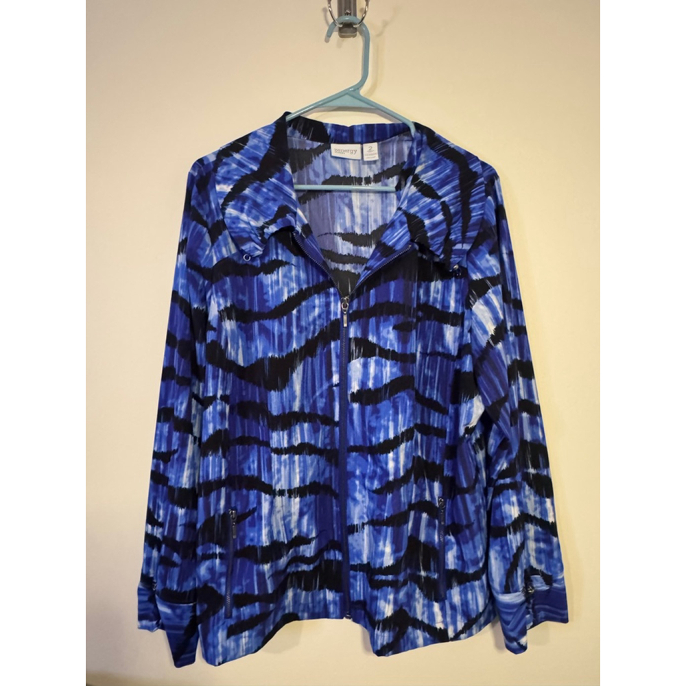 Women's Zenergy by Chico's Blue Black Abstract Zip Jacket Size 2